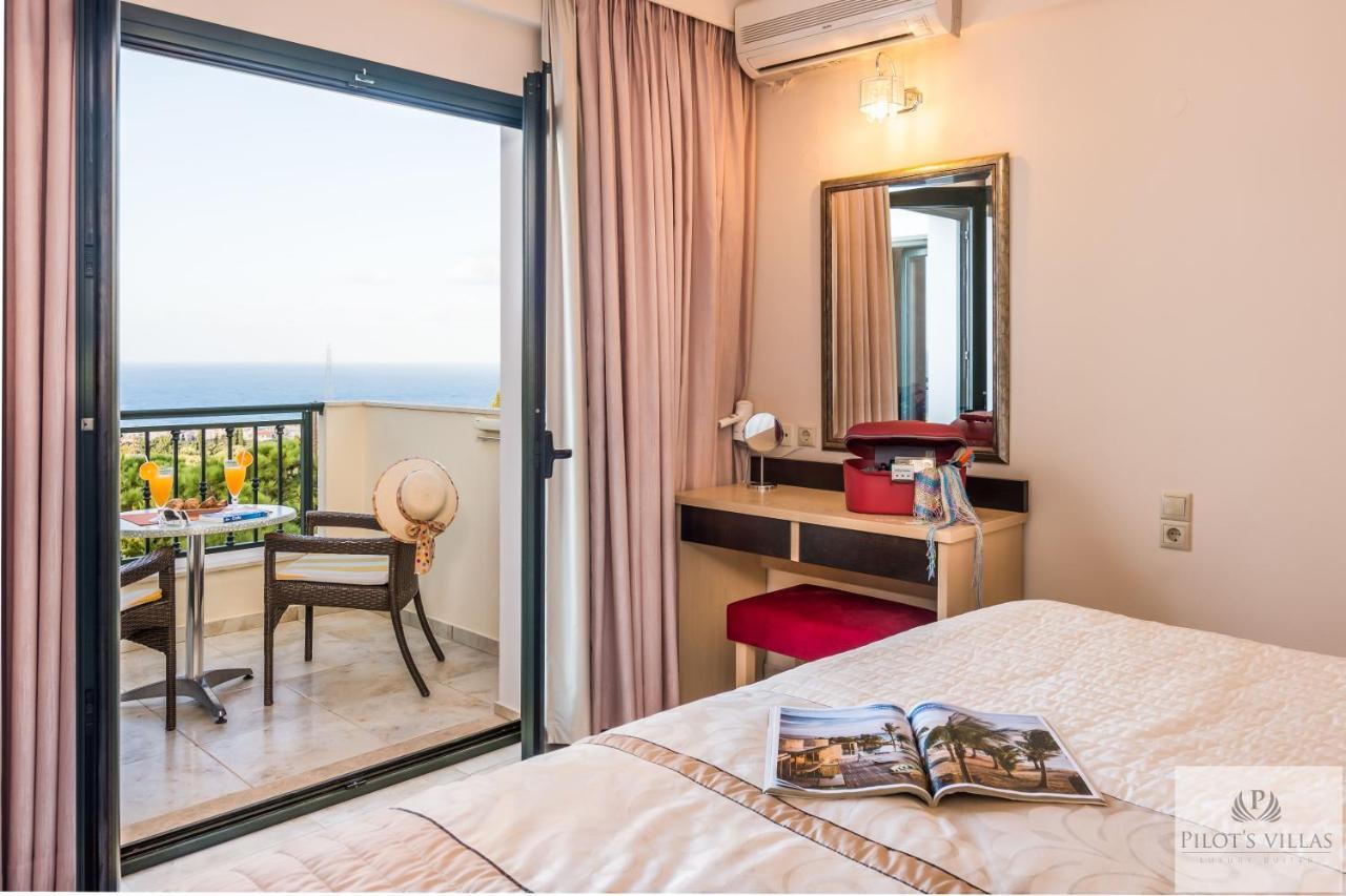 Pilot'S Villas Luxury Suites Limenas Chersonisou Exterior foto